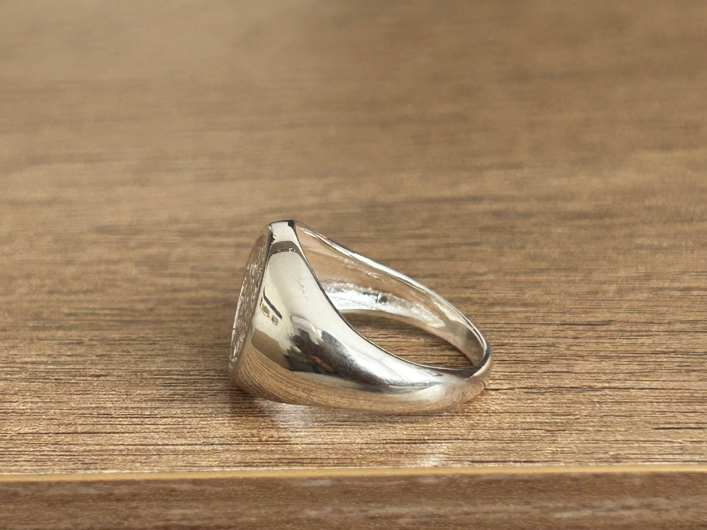 Anillo San Benito redondo