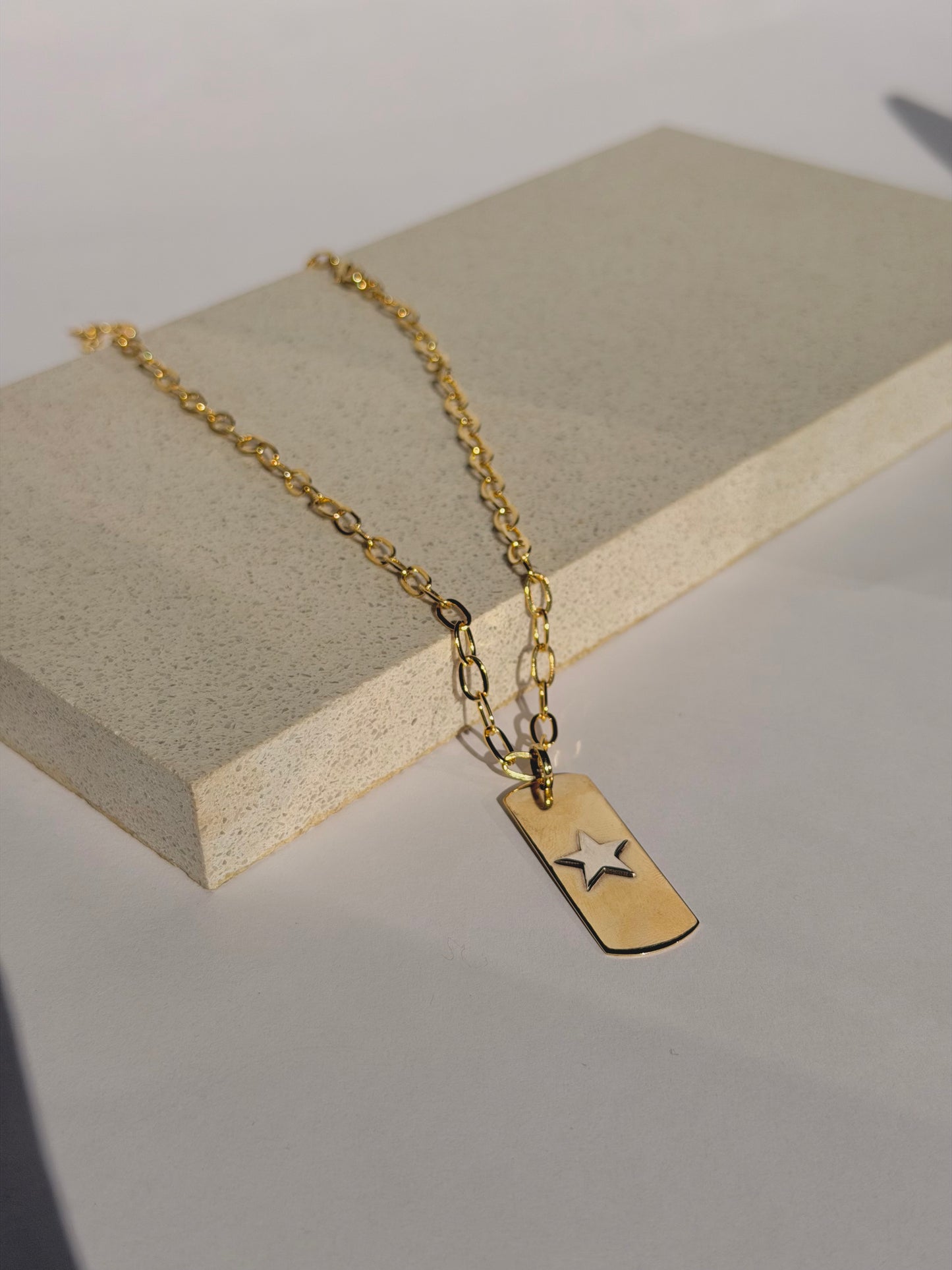 Collar Alba