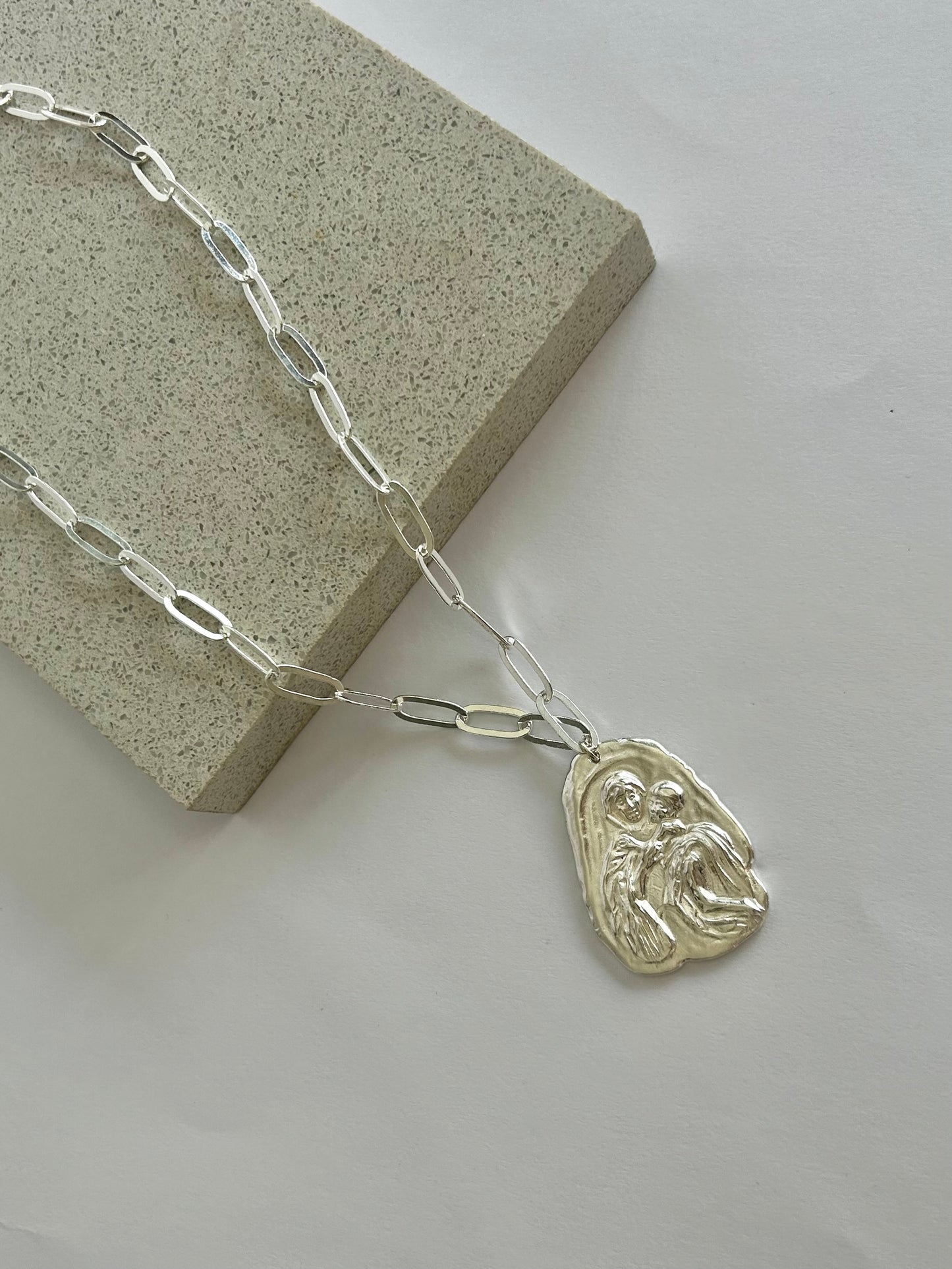 Collar María y Jesús plata
