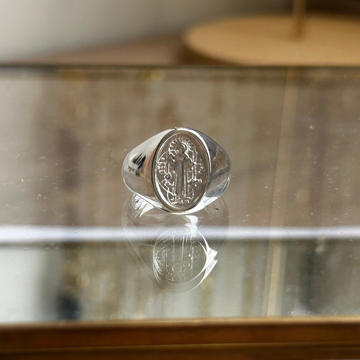 Anillo San Benito Plateado