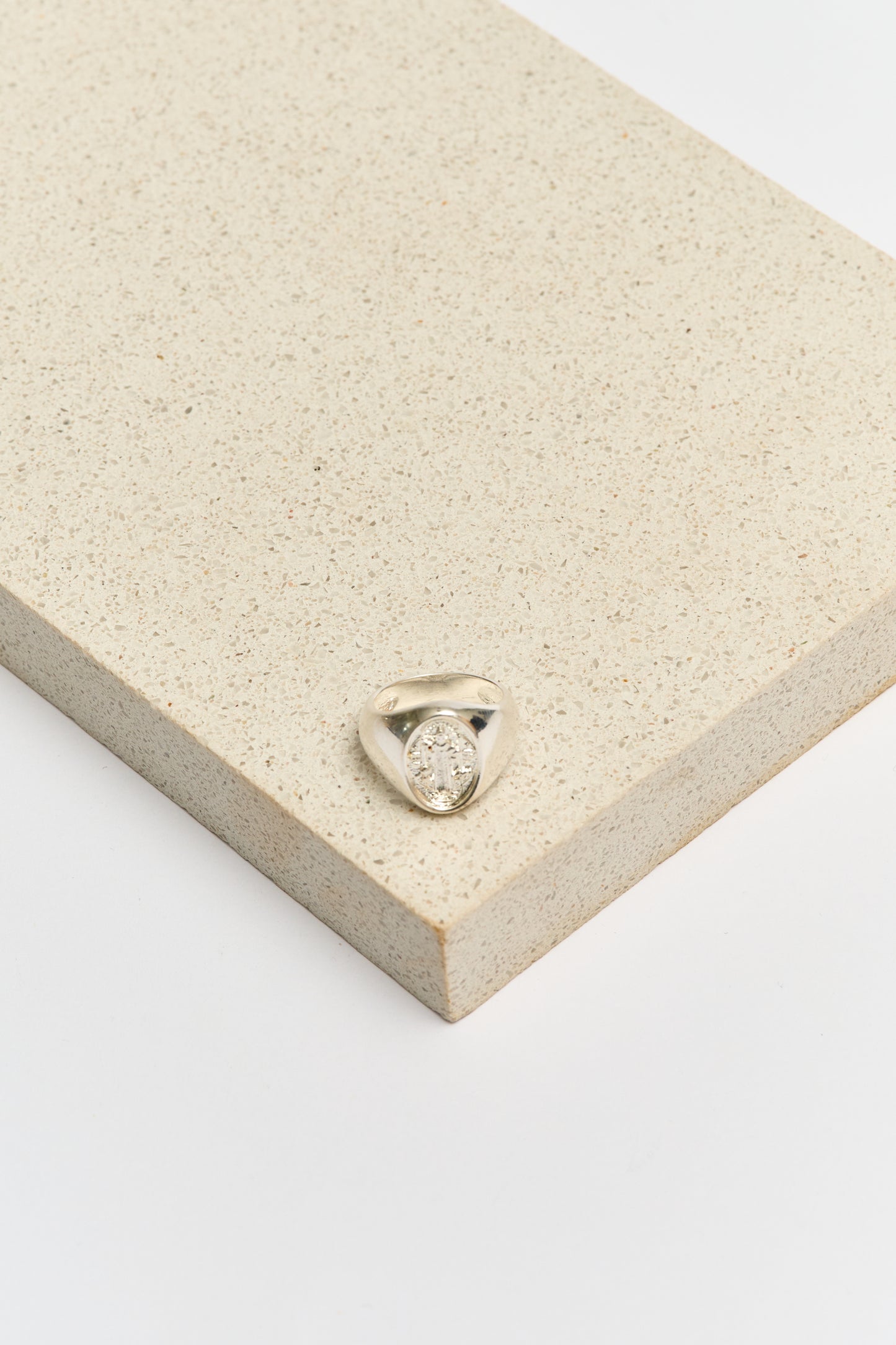 Anillo San Benito Plata